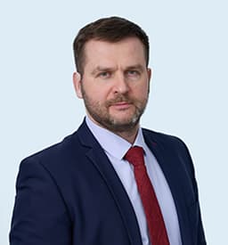 Олег Михнов