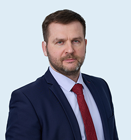 Олег Михнов